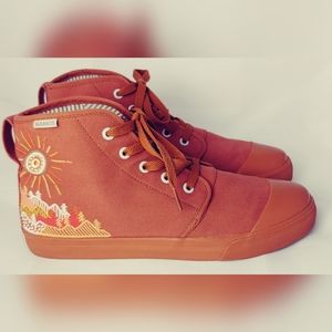 Sunrise Mountain High tops Bangs